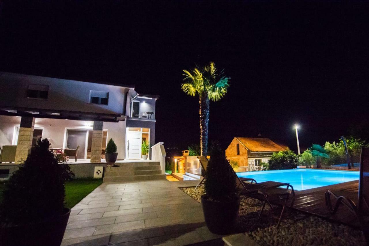 Villa Vida Zmijavci Bagian luar foto