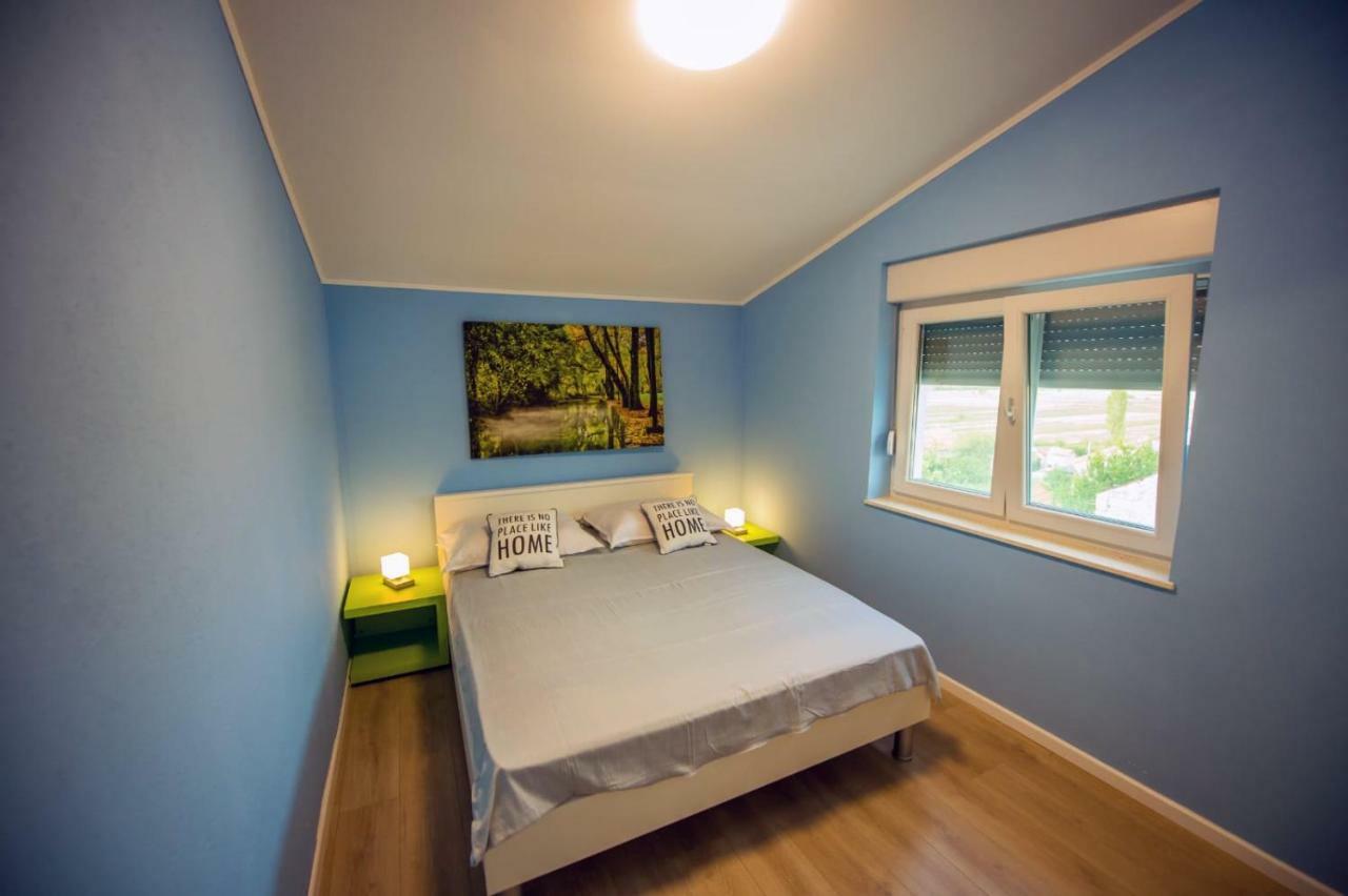 Villa Vida Zmijavci Bagian luar foto
