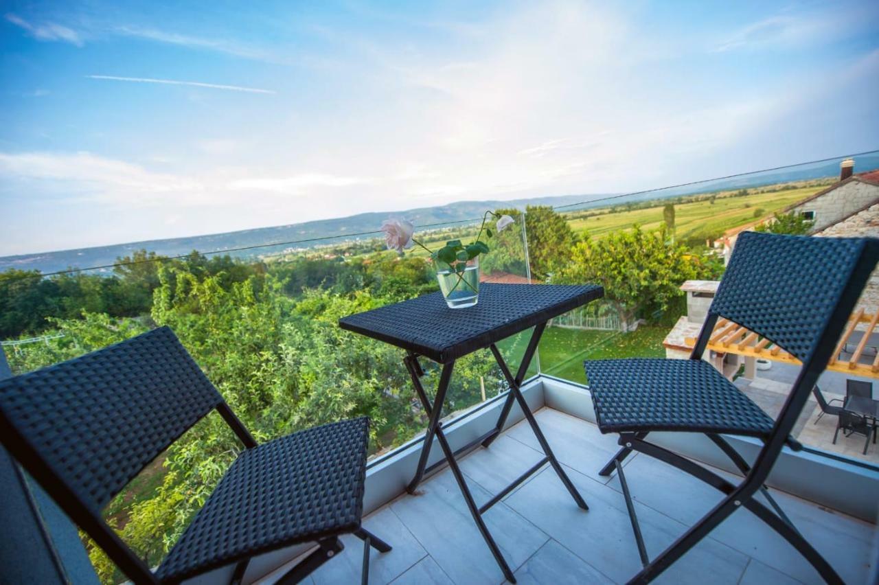 Villa Vida Zmijavci Bagian luar foto